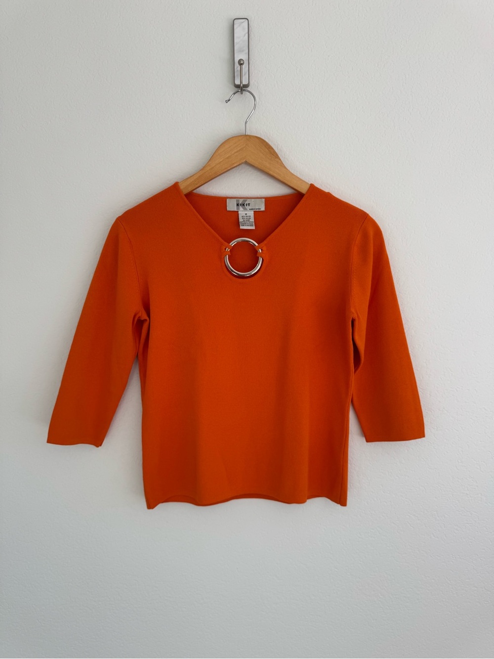 Size M Vintage K-I-K-I-T Maurice Sasson Orange Women's Top 3/4 Length Sleeves